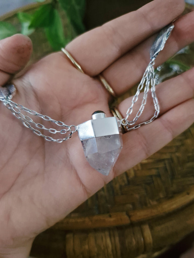 Aphrodite Necklace