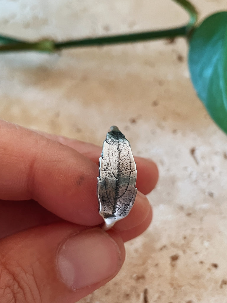 Elder Leaf Ring - Botanical Stone