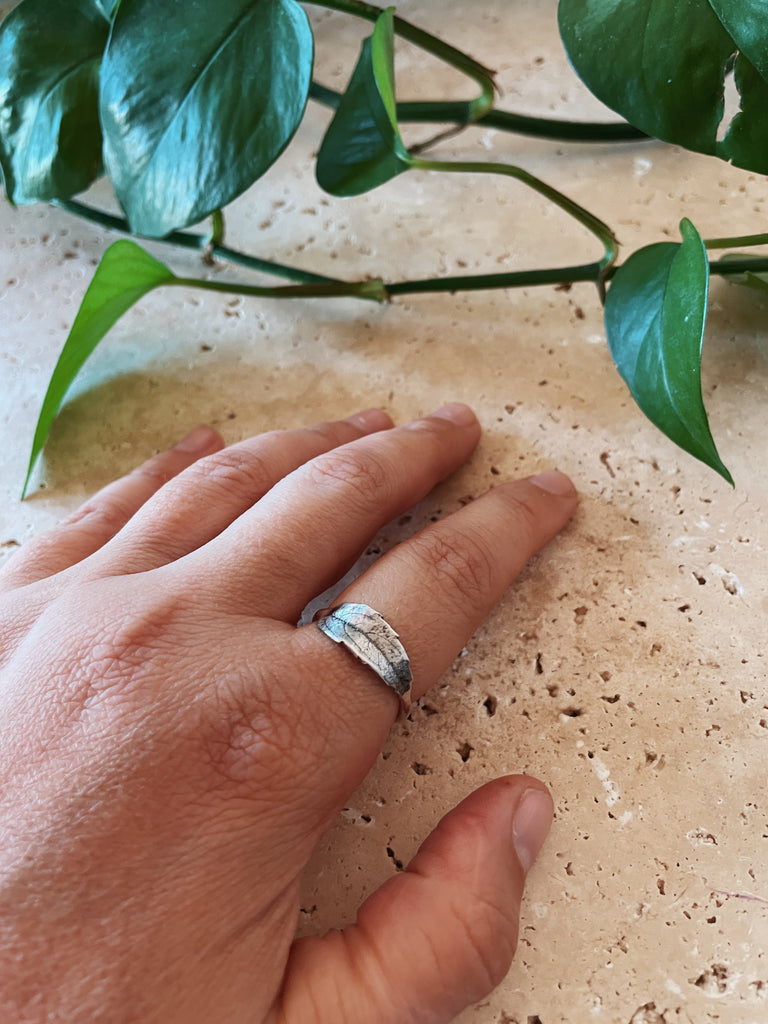 Elder Leaf Ring - Botanical Stone